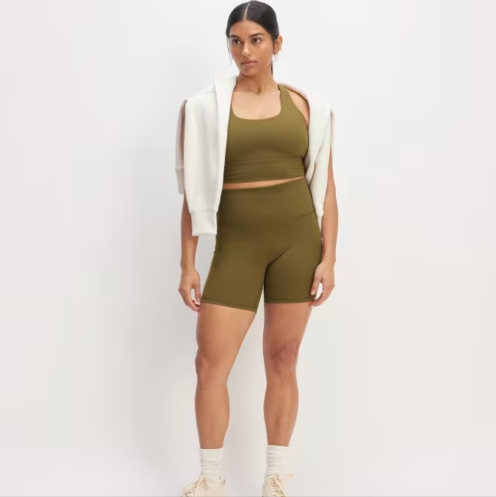 Everlane perform bike short
